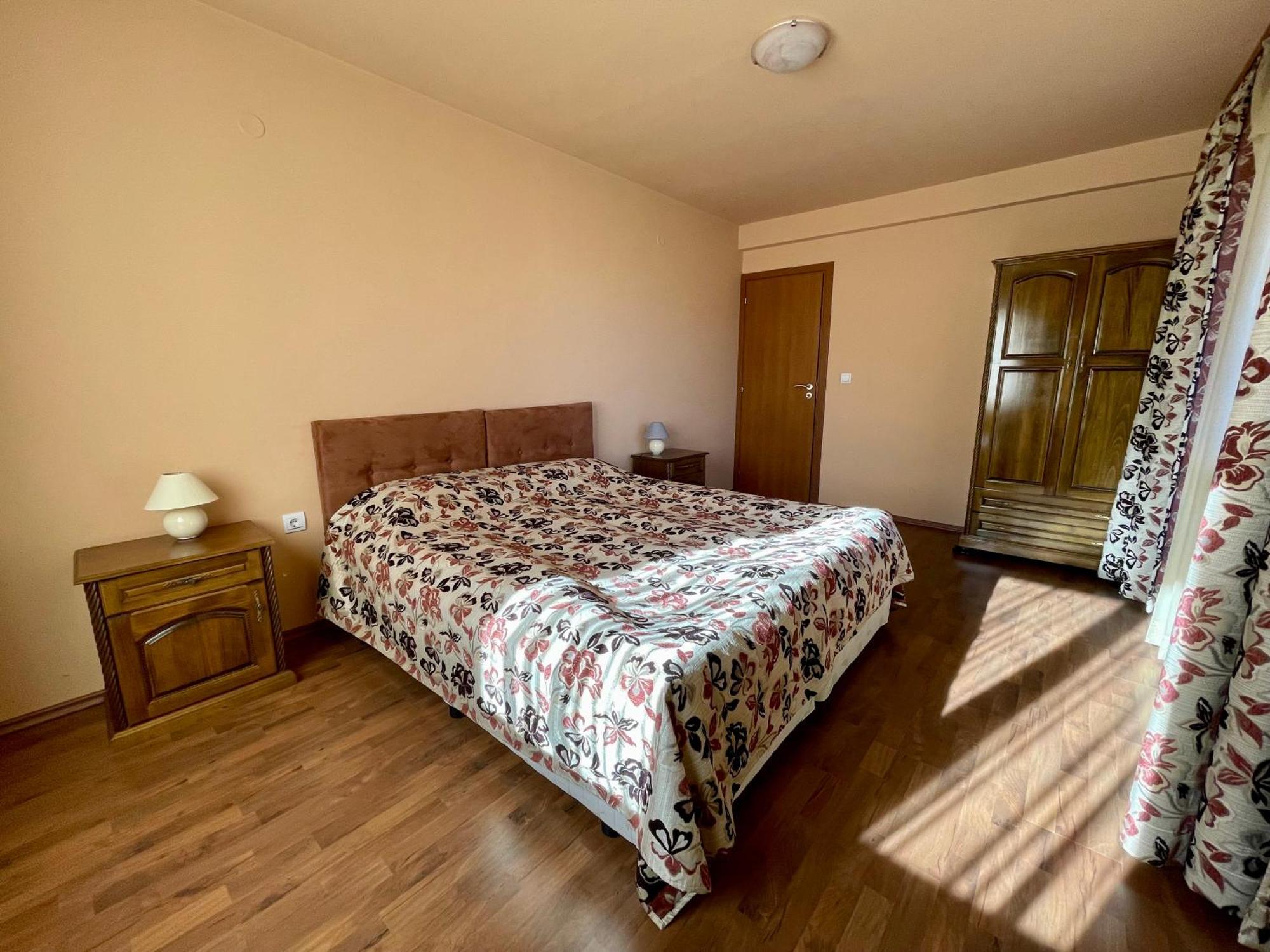 Private Apartments Next To Bellevue Residence Bansko Bagian luar foto